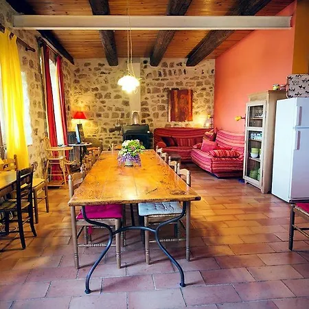 Guest house Chambres D'hotes Et Gites Le Mas Bleu & Spa Rosieres (Ardeche)