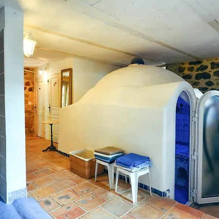 Guest house Chambres D'hotes Et Gites Le Mas Bleu & Spa