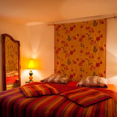 Chambres D'hotes Et Gites Le Mas Bleu & Spa *