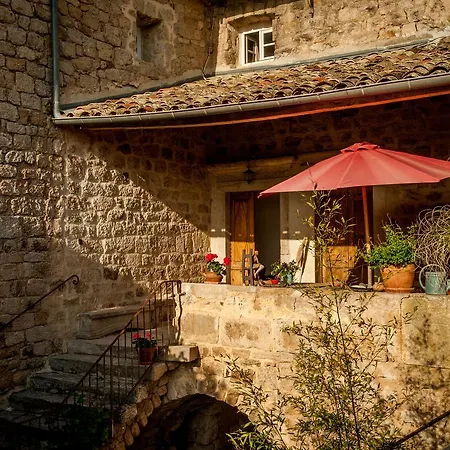 Chambres D'hotes Et Gites Le Mas Bleu & Spa
